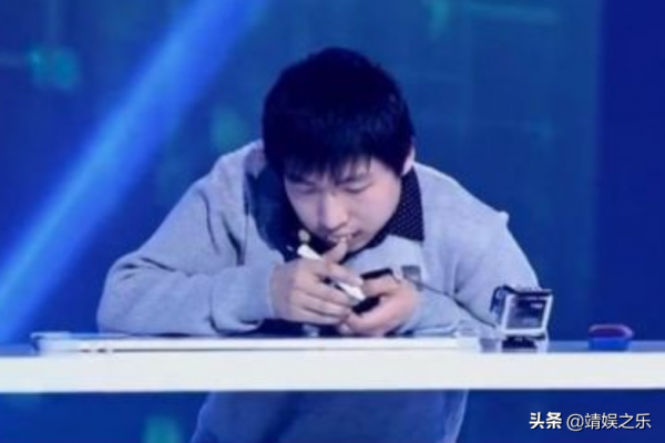 2歲確診腦癱，卻被《最強大腦》稱為數學天才的他，後來怎樣了？