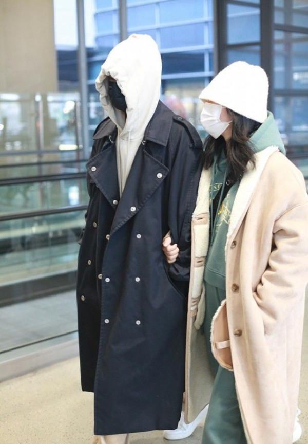 謝娜張傑風波後首現身！久違露面變低調，穿大衣走機場不再露臉
