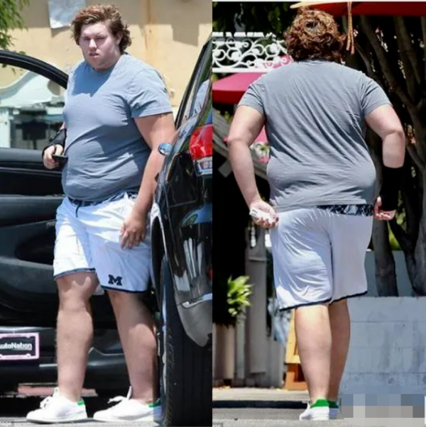 施瓦辛格的胖兒子健身減肥,成功瘦了一大圈,變成型男帥哥 施瓦辛格的胖兒子健身減肥,成功瘦了一大圈,變成型男帥哥