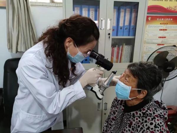 【專家推介】領跑學術科技的鏗鏘玫瑰——記甘肅省中醫院科研處處長、中醫眼科主任醫師羅向霞