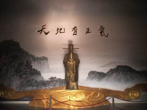 漢有衛青、霍去病，唐有李靖、薛仁貴，那麼清朝有哪些名將呢