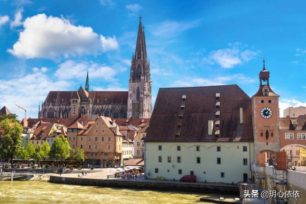 思想通透、胸襟開闊的星座，活在當下，厚積薄發，平衡過去與未來