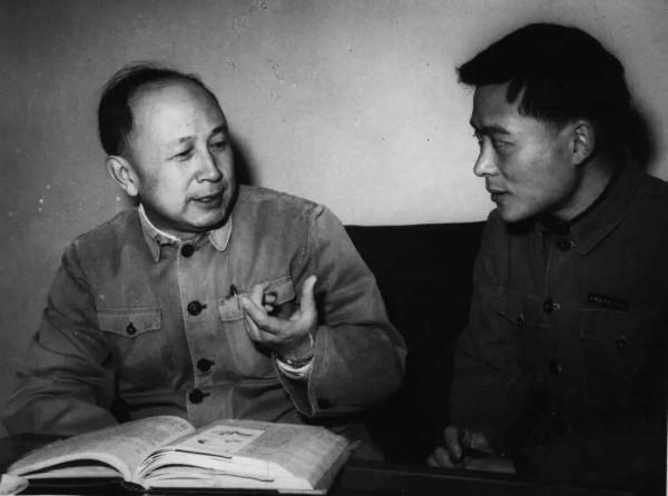 1958年蘇聯衛星脫軌,預計墜落中國東北,錢學森用手心算出落點 1958年蘇聯衛星脫軌,預計墜落中國東北,錢學森用手心算出落點