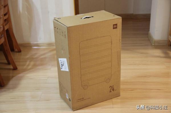 開學了，行李箱咋選？小米旅行箱又大又能裝，秉持小米一貫價效比
