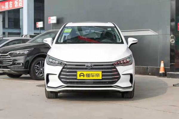 宋MAX:7座MPV,搭載1.5T+6擋手動,配置討喜,適合家用 宋MAX:7座MPV,搭載1.5T+6擋手動,配置討喜,適合家用