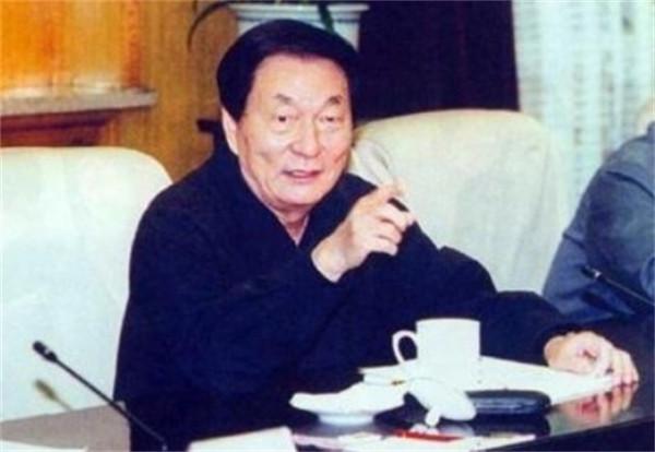 18年前，朱鎔基離任講話，對中國的未來表達了幾點“擔心”