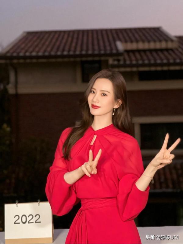 劉詩詩桌布精選