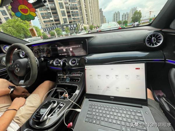 賓士AMG E43 3&period;0T刷ecu升級ING特調，再也不用吵著爸爸買GT-R了