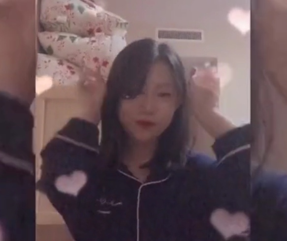 “長得像爸爸我很驕傲!”小瀋陽女兒被嘲長相,如今長大顏值逆襲 “長得像爸爸我很驕傲!”小瀋陽女兒被嘲長相,如今長大顏值逆襲