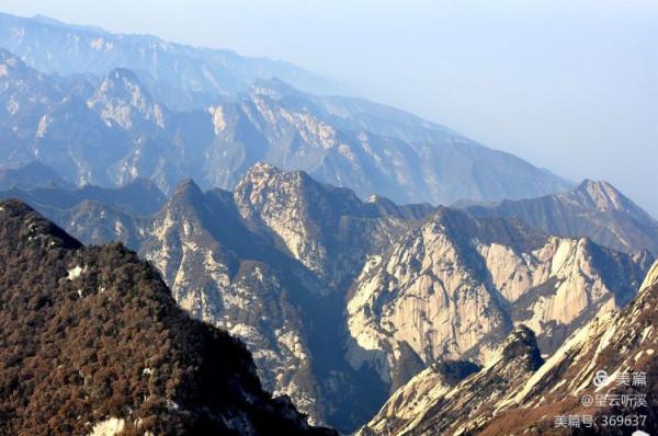 乘坐西峰索道上華山