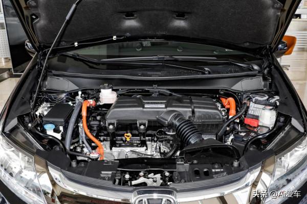 油耗比轎車還省的大7座MPV，日系合資高配高品質，實拍本田奧德賽