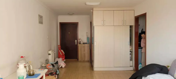 拆掉客廳改兩居，46㎡墨綠小家更高階，愛了