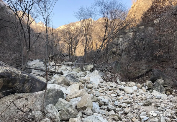 京郊遛娃記｜勇闖無人冰瀑仙境