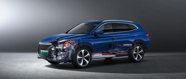 年度盤點之車圈十大熱詞，&OpenCurlyDoubleQuote;缺芯&rdquo;、跨界造車皆上榜