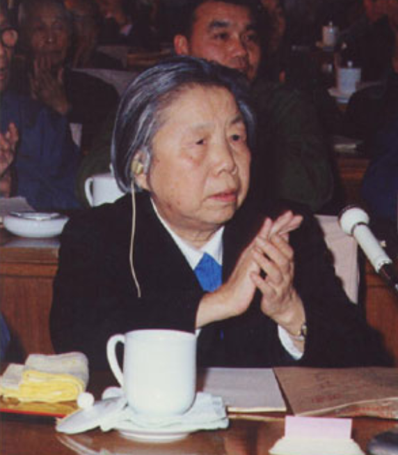 1927年陳賡結婚前，見到鄧穎超就跑，周恩來：是不是怕給我磕頭？