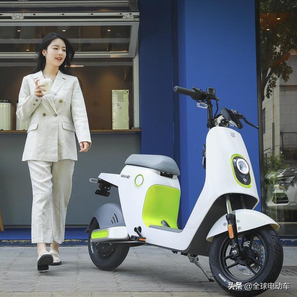 續航100公里,外觀精緻,有智慧解鎖功能,3款綠源電動車來了 續航100公里,外觀精緻,有智慧解鎖功能,3款綠源電動車來了