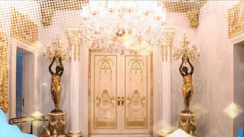 香港演員賣3億豪宅,馬桶20W、花瓶60W,卻帶家人住進小房子 香港演員賣3億豪宅,馬桶20W、花瓶60W,卻帶家人住進小房子