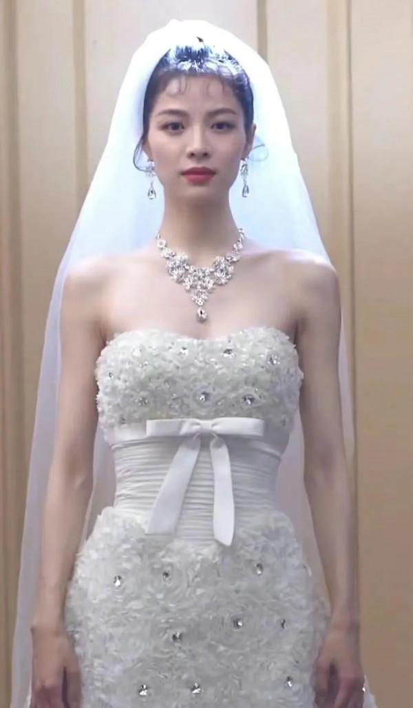 《王牌部隊》藏著3對真正夫妻，劇中不圓滿，生活裡甜得令人羨