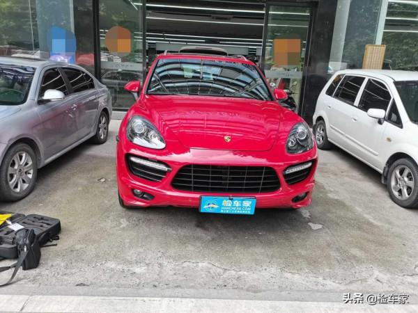 絕版4.8L卡宴GTS,八年貶值140萬,55萬買這輛效能SUV值不值? 絕版4.8L卡宴GTS,八年貶值140萬,55萬買這輛效能SUV值不值?