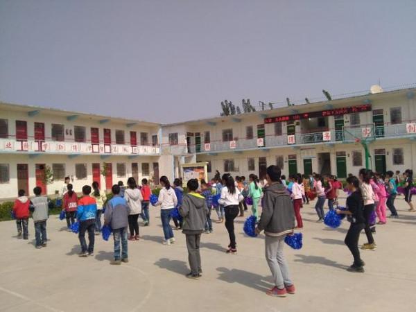 母親不止一次和我說:她不能死,她要忍,因為她要讓我上學 母親不止一次和我說:她不能死,她要忍,因為她要讓我上學