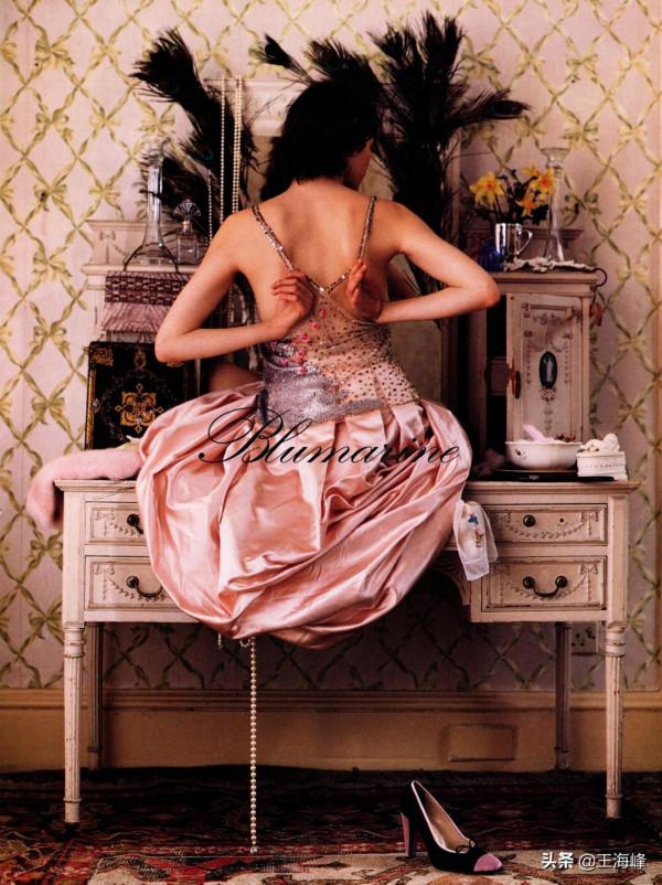 藍色情人BLUMARINE 1999 FW 秋冬系列廣告片Campaign