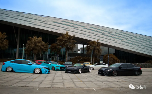 4套輪轂4次改色的奧迪A3，折騰久了還是自己開車房更方便