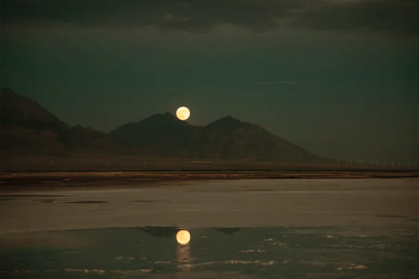 為什麼我們都愛大唐? 為什麼我們都愛大唐?