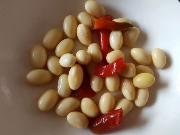 簡單好吃的爽口的下飯菜_辣椒泡豆子,秒變大廚 簡單好吃的爽口的下飯菜_辣椒泡豆子,秒變大廚