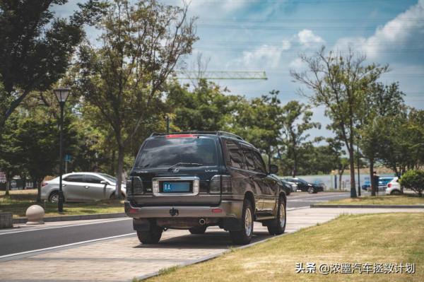 「縱橫四海」老夥計的重生之旅，一起暫別城市的方圓化身曠野的風