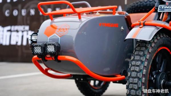 銀鋼2022年首款新車SUV 500亮相，還是擅長的&OpenCurlyDoubleQuote;挎子&rdquo;邊三輪摩托