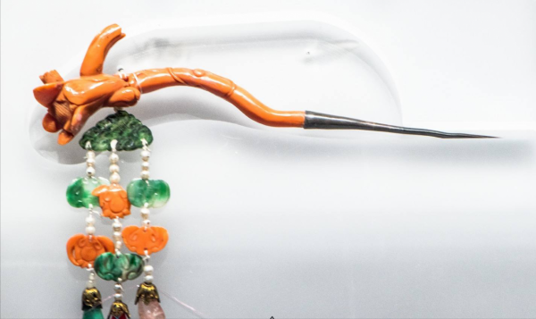 來自蒙古的草原珠寶狂放又精緻，這件鎮館之寶曆史悠久，太獨特了