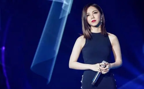 5位“髮型被嘲”的明星，鄧紫棋酷似“小混混”，陳冠希盡顯油膩