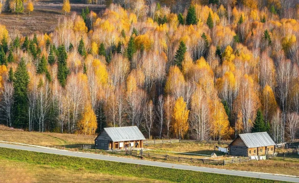 新疆，匯聚了中國大半個秋色