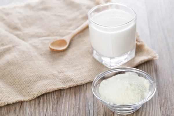 配方奶原料，鮮奶就比奶粉好？那可不一定