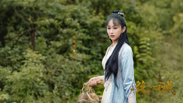 《鏡雙城》強勢來襲，李易峰、陳鈺琪領銜，“紅顏陣容”太驚豔