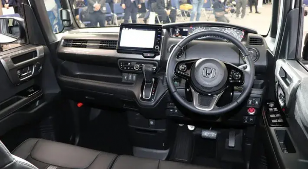 威爾法暴斃，卡羅拉或成最大贏家｜2021日本人買什麼車