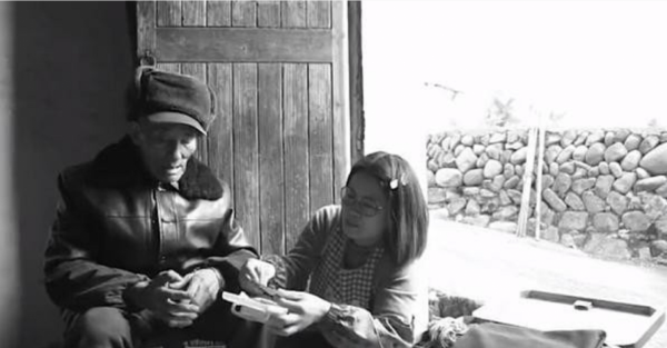 江蘇94歲老兵隱居71年，因日軍大印暴露身份，部隊開6輛坦克迎接