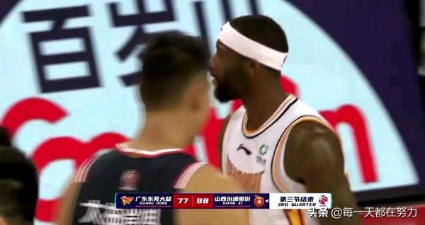 23記三分轟塌廣東王朝，杜鋒無奈缺兵少將下一場或繼續連敗