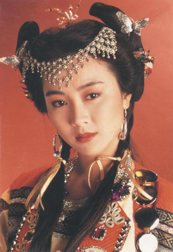 至今未婚的10位大齡女星,最大62歲最小42歲,皆有難以言說的苦衷 至今未婚的10位大齡女星,最大62歲最小42歲,皆有難以言說的苦衷