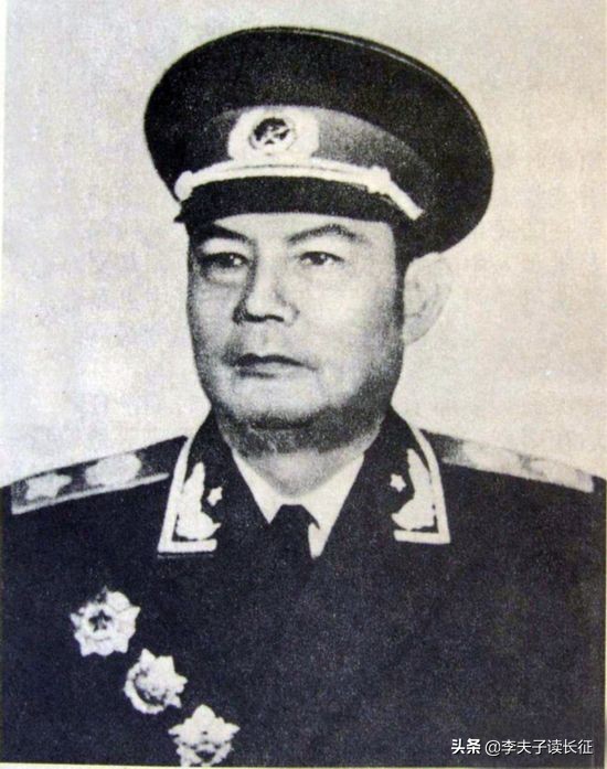 毛主席對十位開國元帥的生動點評和考語,眼光獨到,讚譽也很特別 毛主席對十位開國元帥的生動點評和考語,眼光獨到,讚譽也很特別