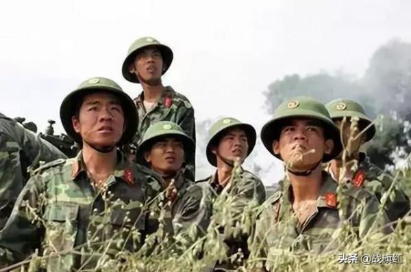 1985年廣西女青年砍柴，發現越軍特工，帶戰士堵山洞甕中捉鱉