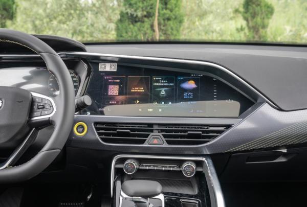 2.0T動力帶排氣聲浪，吉利星越S來了，四款配置哪款值得選？