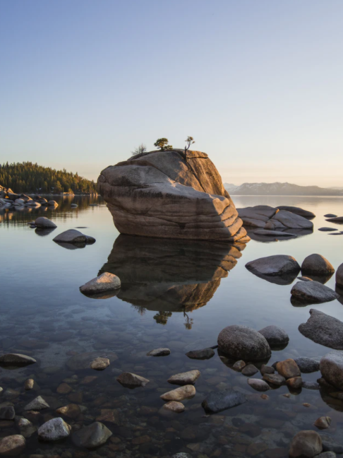 人鄰 : 山居人家 |《詩刊》頭條詩人