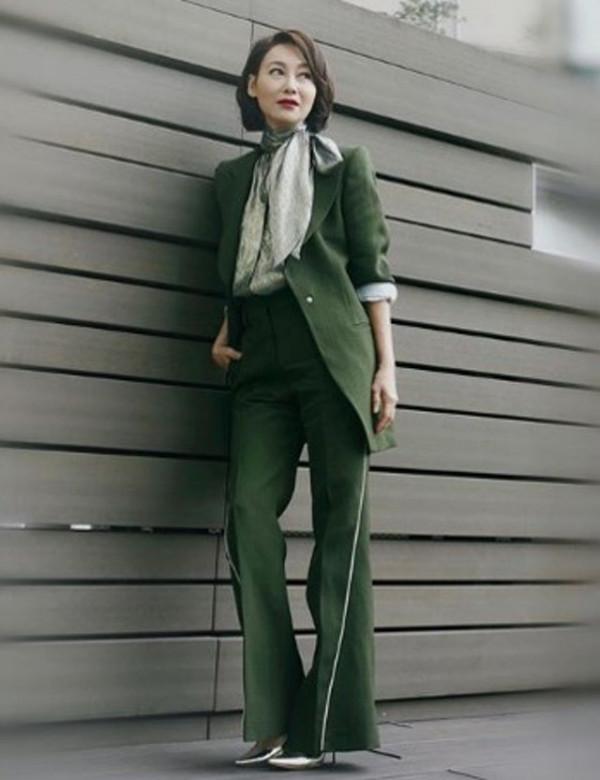 61歲的“奶奶”年紀，身材氣質如40多歲，分享惠紅英的保養方法