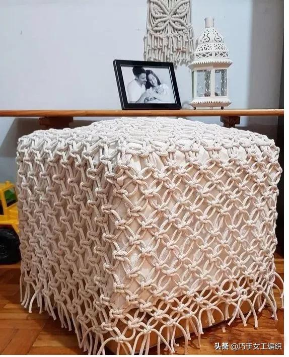 舊凳子不要扔，一團繩子就改造起來，家裡都美翻了