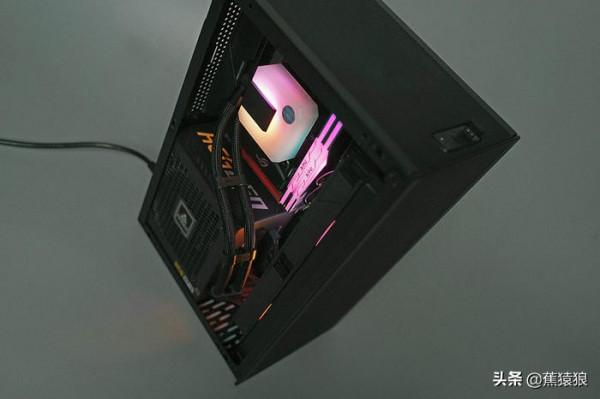 R5 5600X&plus; RTX 3070 &comma; SSUPD 美味網版 ITX 機箱裝機分享