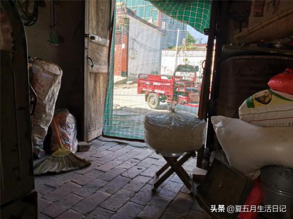 二十年沒去大姑家了,以前坐火車去,現在開電三輪半個多小時就到 二十年沒去大姑家了,以前坐火車去,現在開電三輪半個多小時就到