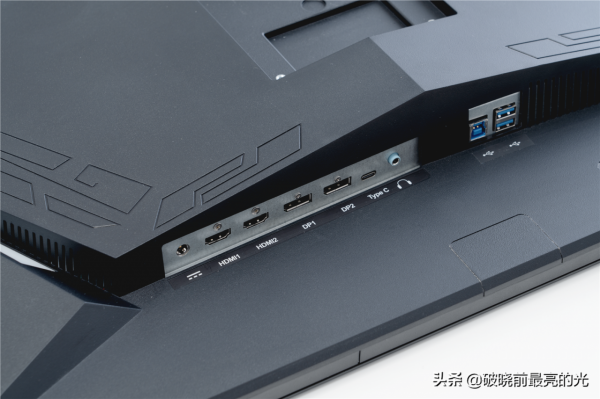 遊戲、作圖全搞定?144Hz重新整理率+iPS屏VX3220 4K顯示器體驗 遊戲、作圖全搞定?144Hz重新整理率+iPS屏VX3220 4K顯示器體驗