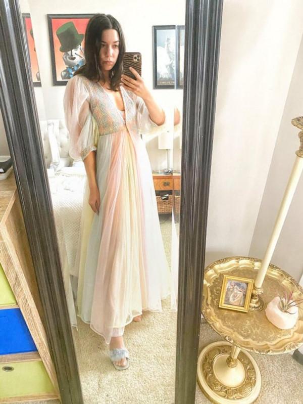 15件外國女生淘的二手貨,低價的奢侈真讓人上癮 15件外國女生淘的二手貨,低價的奢侈真讓人上癮