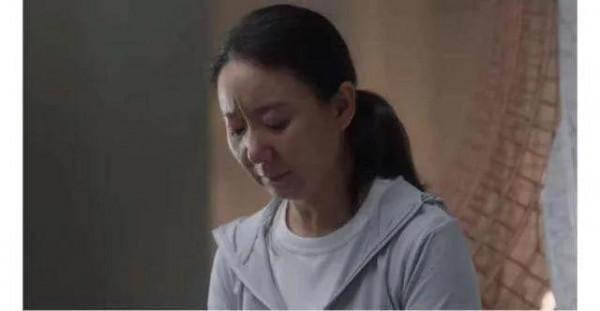 18歲少女愛上有婦之夫被拒，有婦之夫卻在十年後後悔了